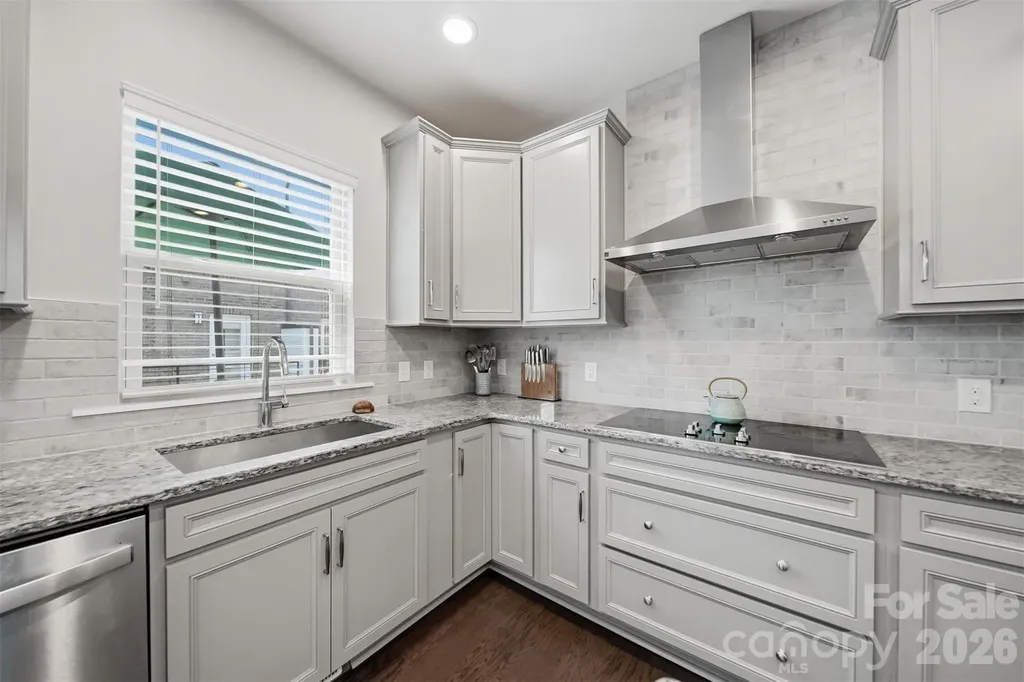 12022 Brooklyn Avenue Charlotte NC 28204