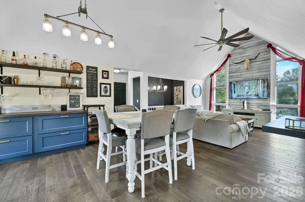 33 Souther Road Hendersonville NC 28732