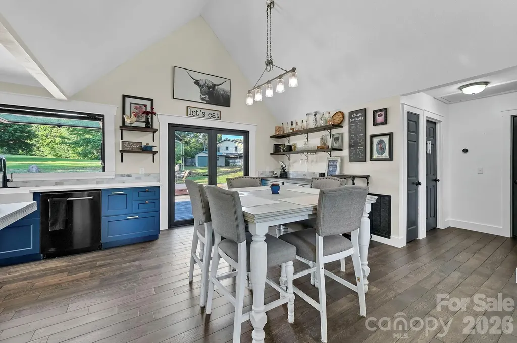 33 Souther Road Hendersonville NC 28732
