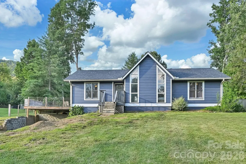33 Souther Road Hendersonville NC 28732