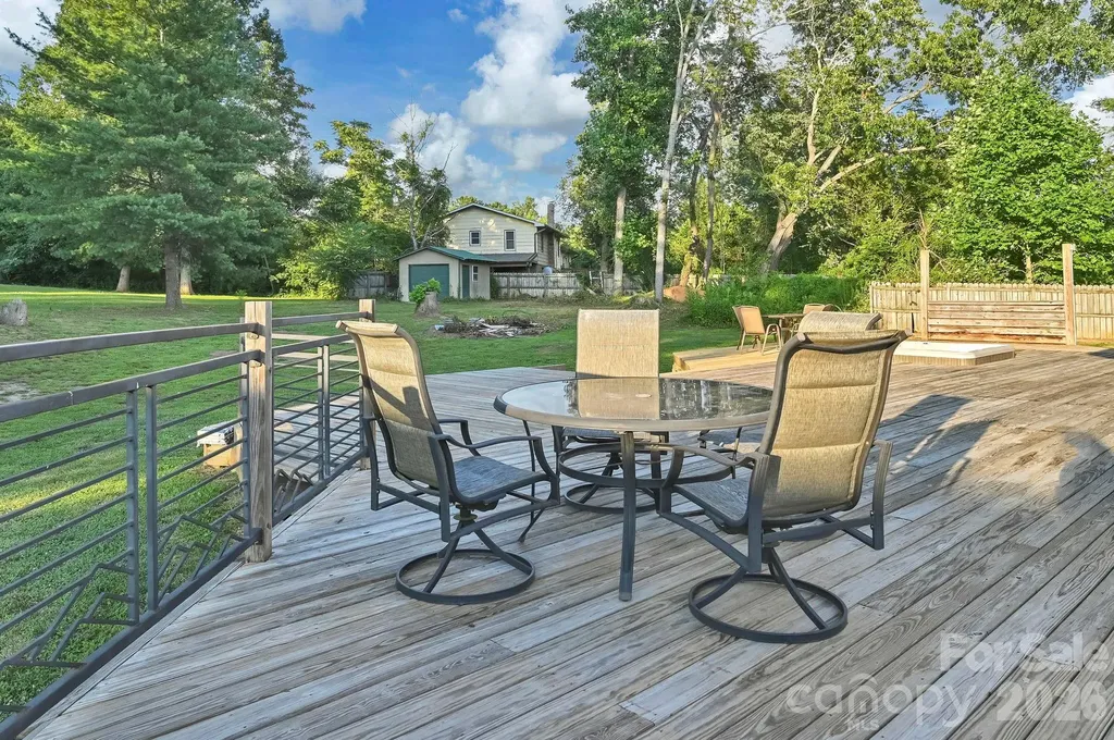 33 Souther Road Hendersonville NC 28732