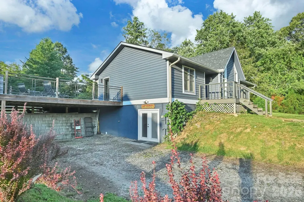 33 Souther Road Hendersonville NC 28732