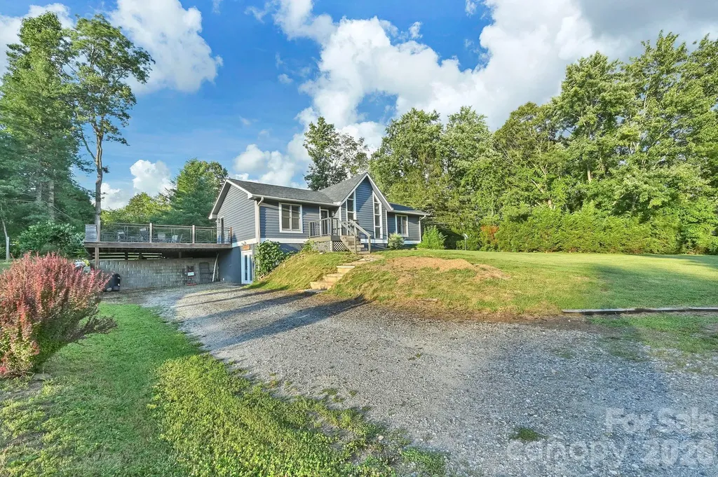 33 Souther Road Hendersonville NC 28732