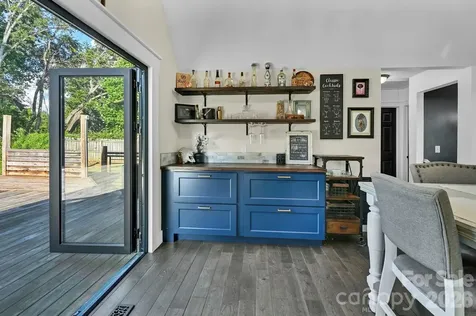 33 Souther Road Hendersonville NC 28732