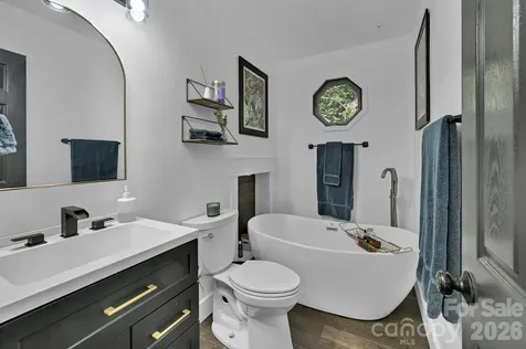 33 Souther Road Hendersonville NC 28732
