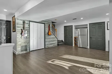 33 Souther Road Hendersonville NC 28732