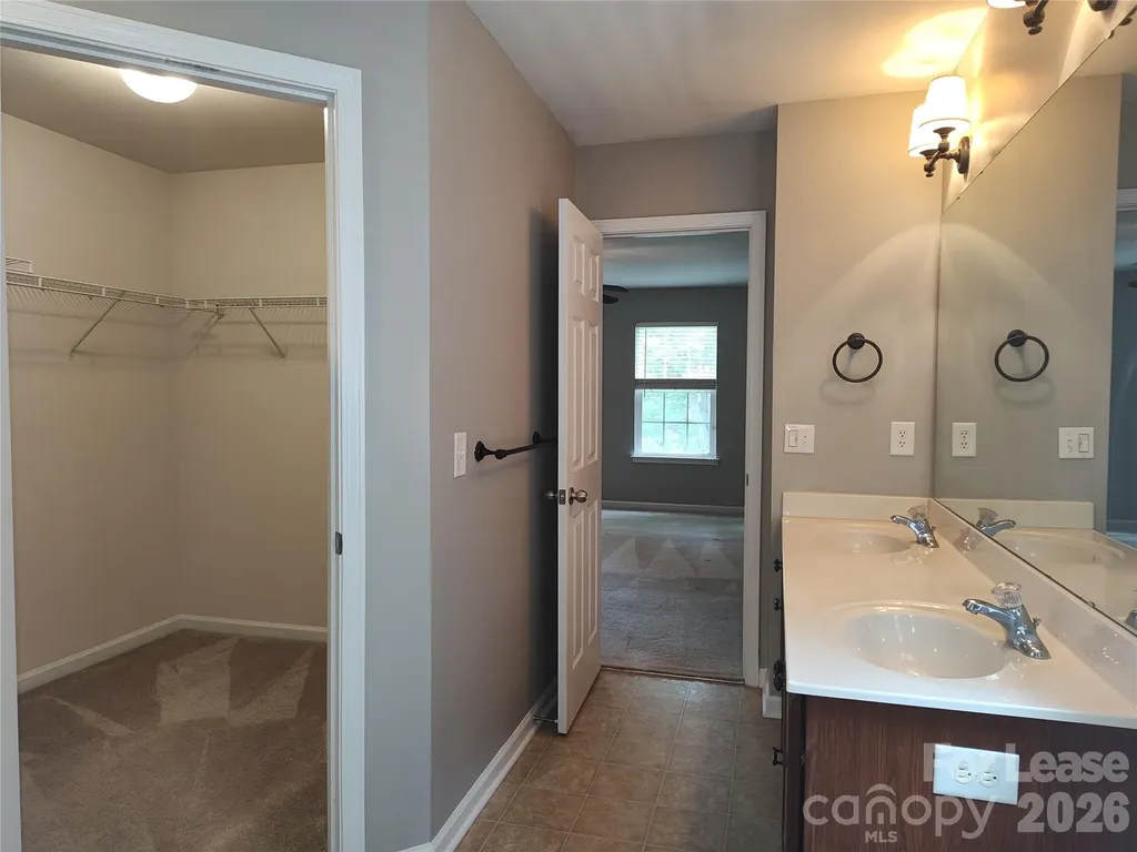 16121 Long Talon Way Charlotte NC 28278