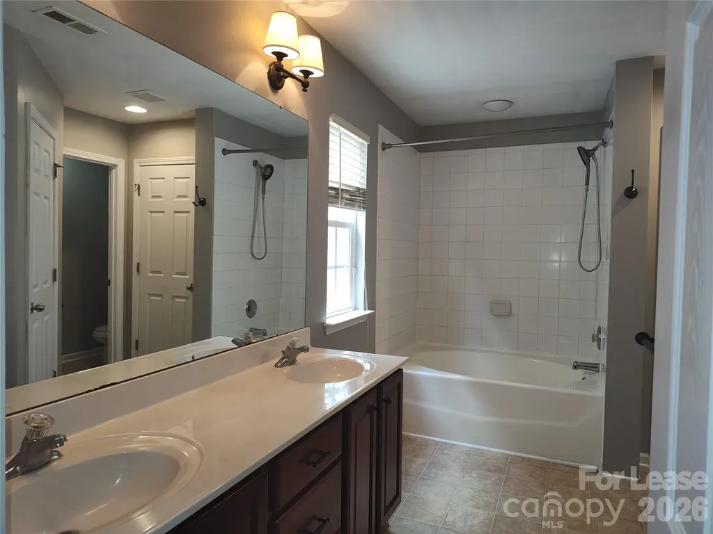 16121 Long Talon Way Charlotte NC 28278