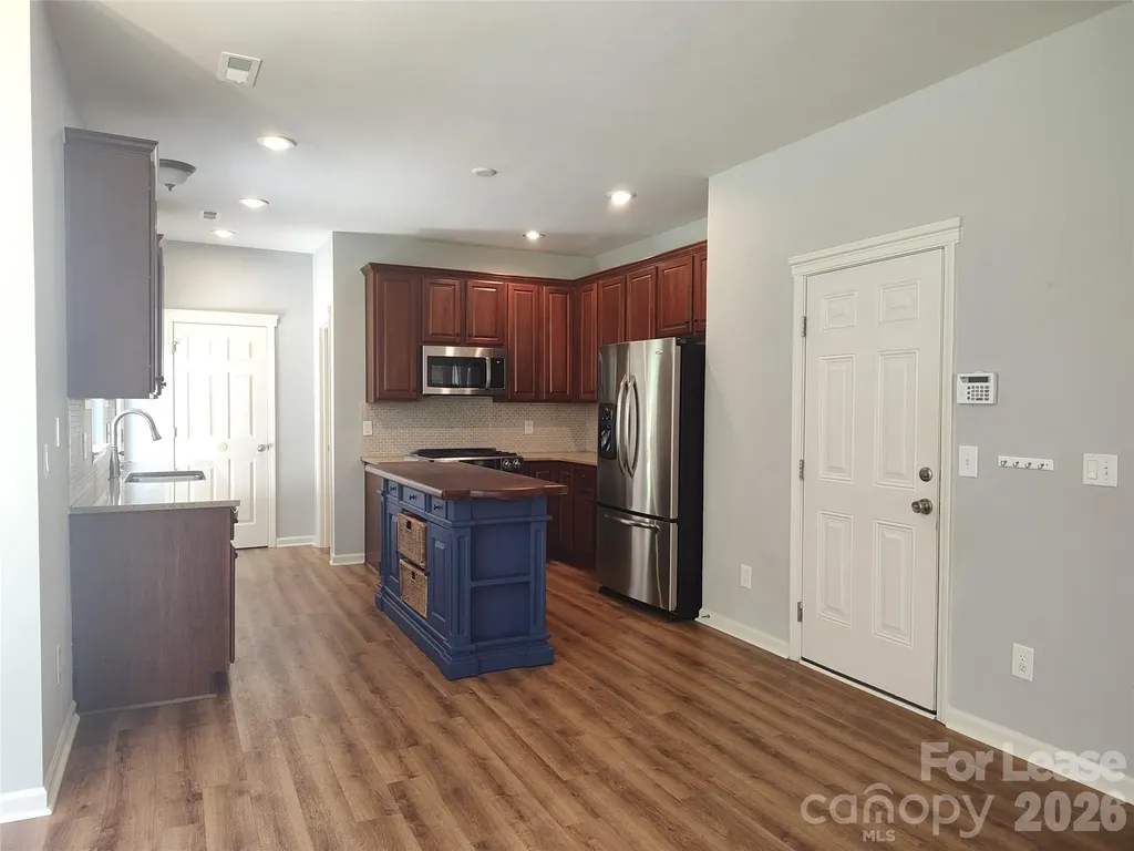 16121 Long Talon Way Charlotte NC 28278