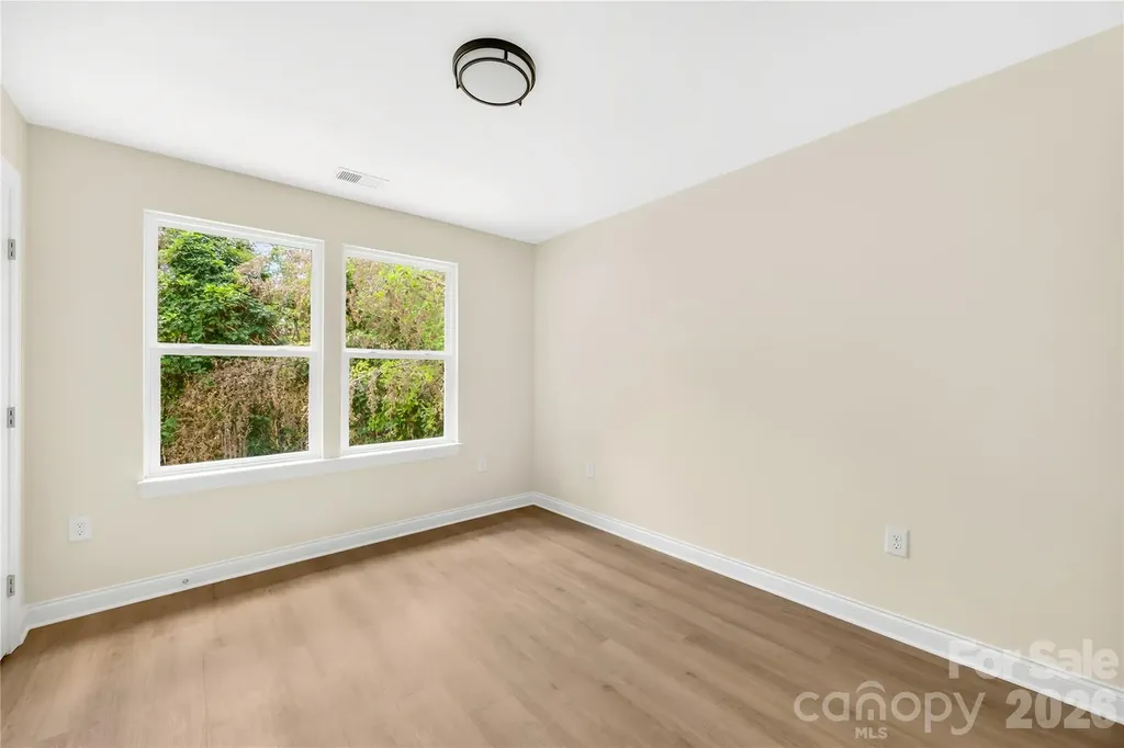 1940 Purser Drive Charlotte NC 28215