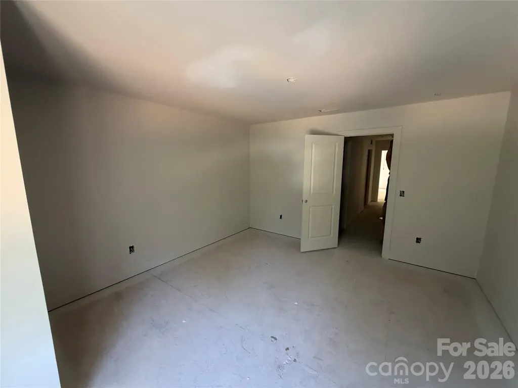 548 Carolyn Lane Charlotte NC 28213