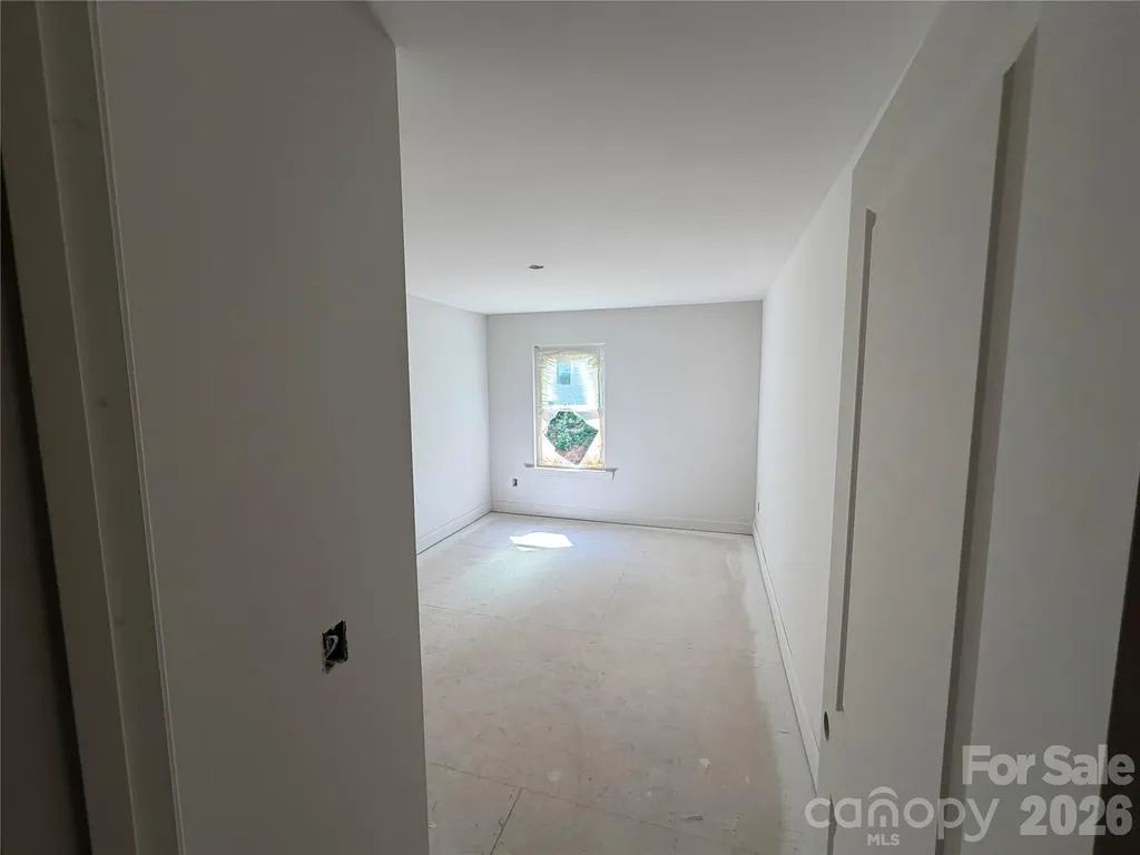 548 Carolyn Lane Charlotte NC 28213