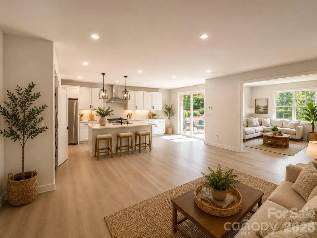 548 Carolyn Lane Charlotte NC 28213