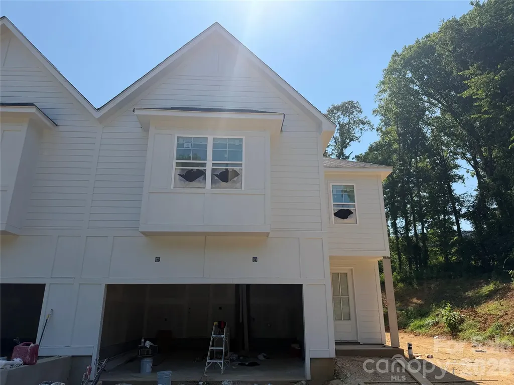 548 Carolyn Lane Charlotte NC 28213