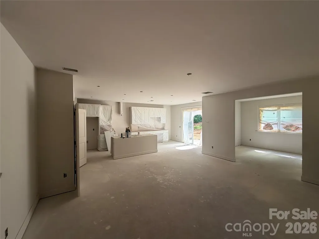 548 Carolyn Lane Charlotte NC 28213