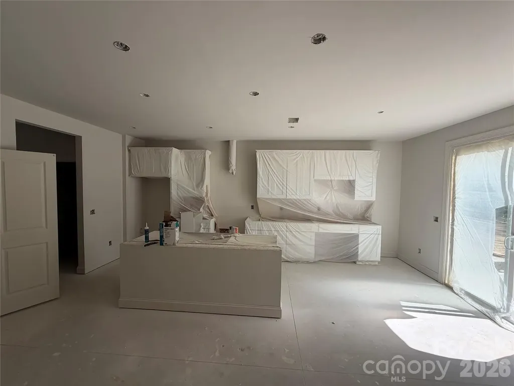 548 Carolyn Lane Charlotte NC 28213