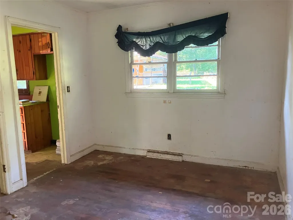 123 Dalehurst Drive Forest City NC 28043