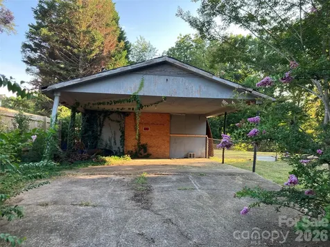 123 Dalehurst Drive Forest City NC 28043