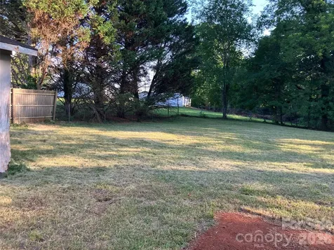 123 Dalehurst Drive Forest City NC 28043
