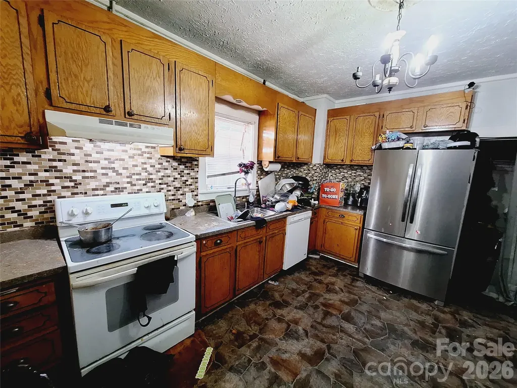 632 Wood Street Statesville NC 28677