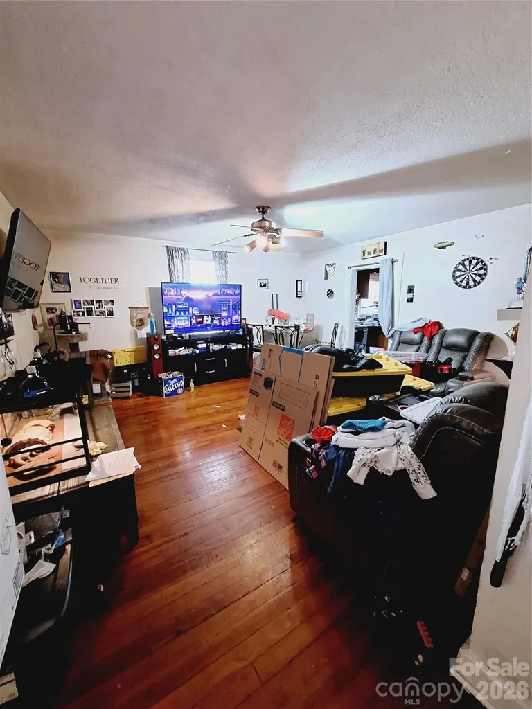 632 Wood Street Statesville NC 28677