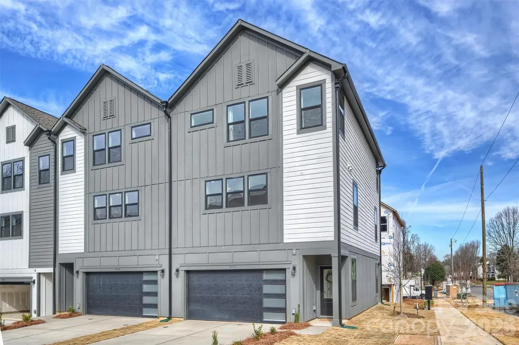 8031 Sansom Drive Charlotte NC 28213
