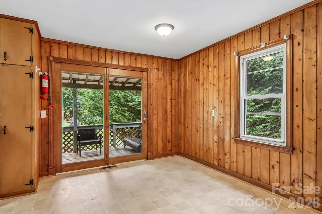 131 & 135 Boyd Avenue Waynesville NC 28786