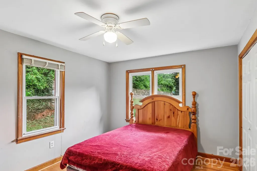 131 & 135 Boyd Avenue Waynesville NC 28786