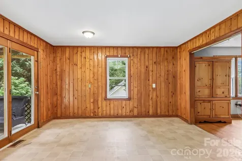 131 & 135 Boyd Avenue Waynesville NC 28786
