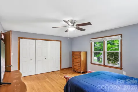 131 & 135 Boyd Avenue Waynesville NC 28786