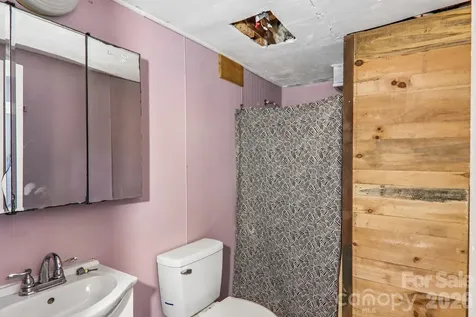 131 & 135 Boyd Avenue Waynesville NC 28786