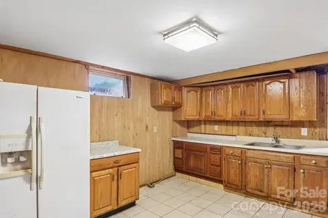 131 & 135 Boyd Avenue Waynesville NC 28786