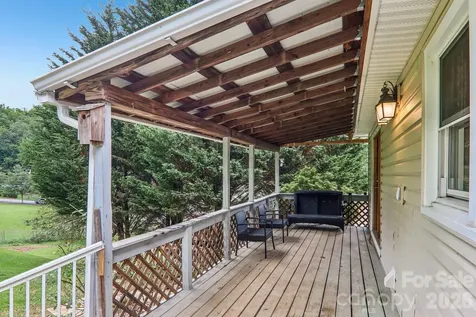 131 & 135 Boyd Avenue Waynesville NC 28786