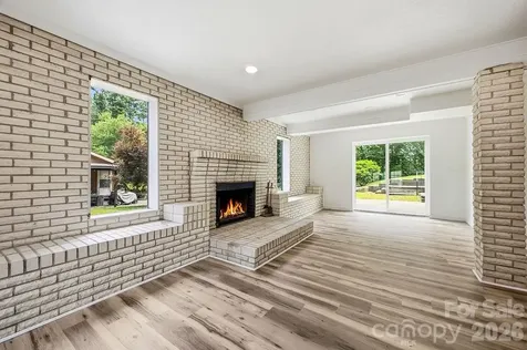 118 Willowbrook Road Hendersonville NC 28792
