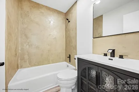 118 Willowbrook Road Hendersonville NC 28792