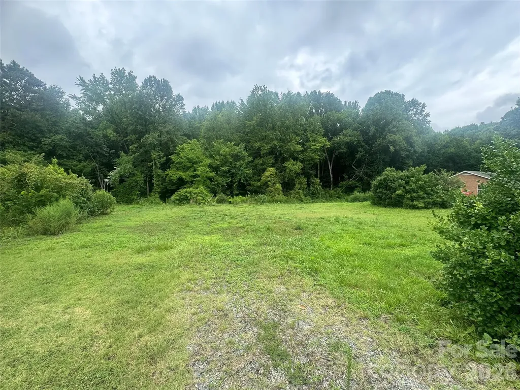 306 West Avenue Charlotte NC 28208