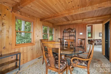 632 Dogwood Trail Waynesville NC 28786