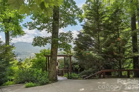 632 Dogwood Trail Waynesville NC 28786