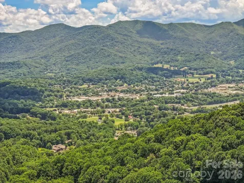 632 Dogwood Trail Waynesville NC 28786