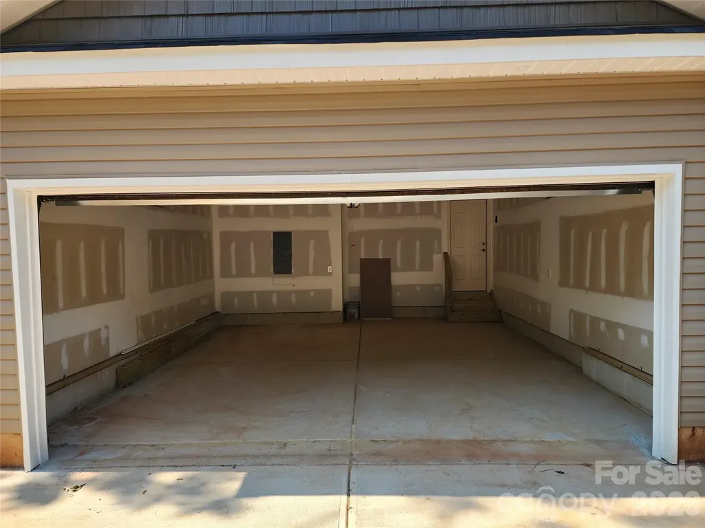 1940 Friendly Lane Newton NC 28658