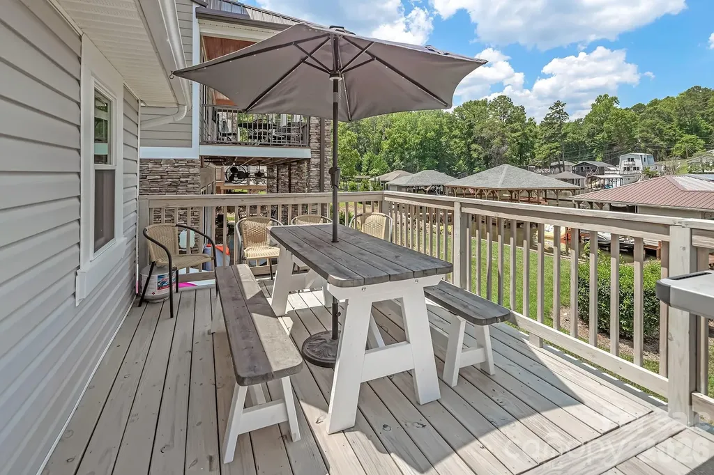 680 Lake Head Road Norwood NC 28128