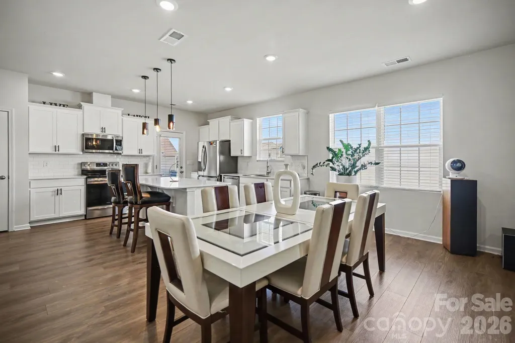 2760 Legacy Ridge Lane Catawba NC 28609