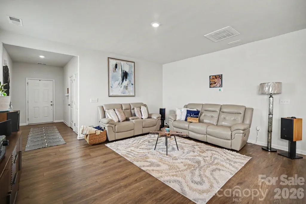 2760 Legacy Ridge Lane Catawba NC 28609
