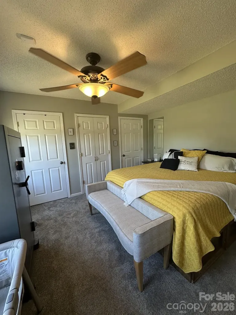 724 Johnson Farm Road Hiddenite NC 28636