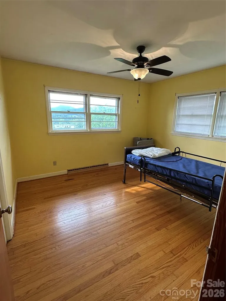 610 Enka Lake Road Candler NC 28715