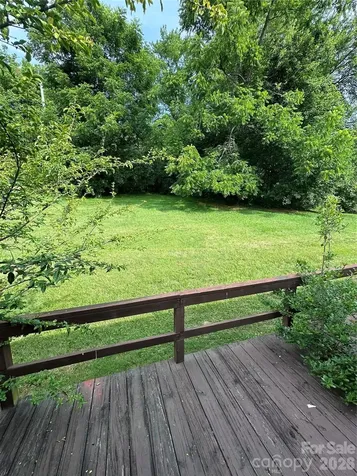 610 Enka Lake Road Candler NC 28715