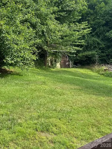 610 Enka Lake Road Candler NC 28715