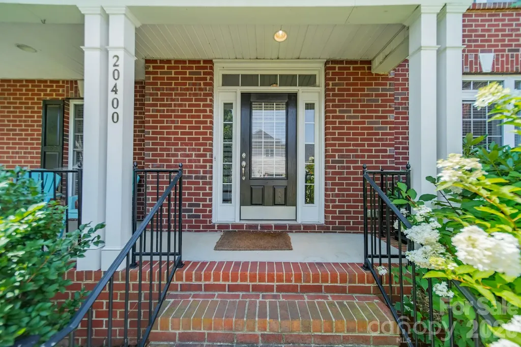 20400 Marblehead Court Cornelius NC 28031