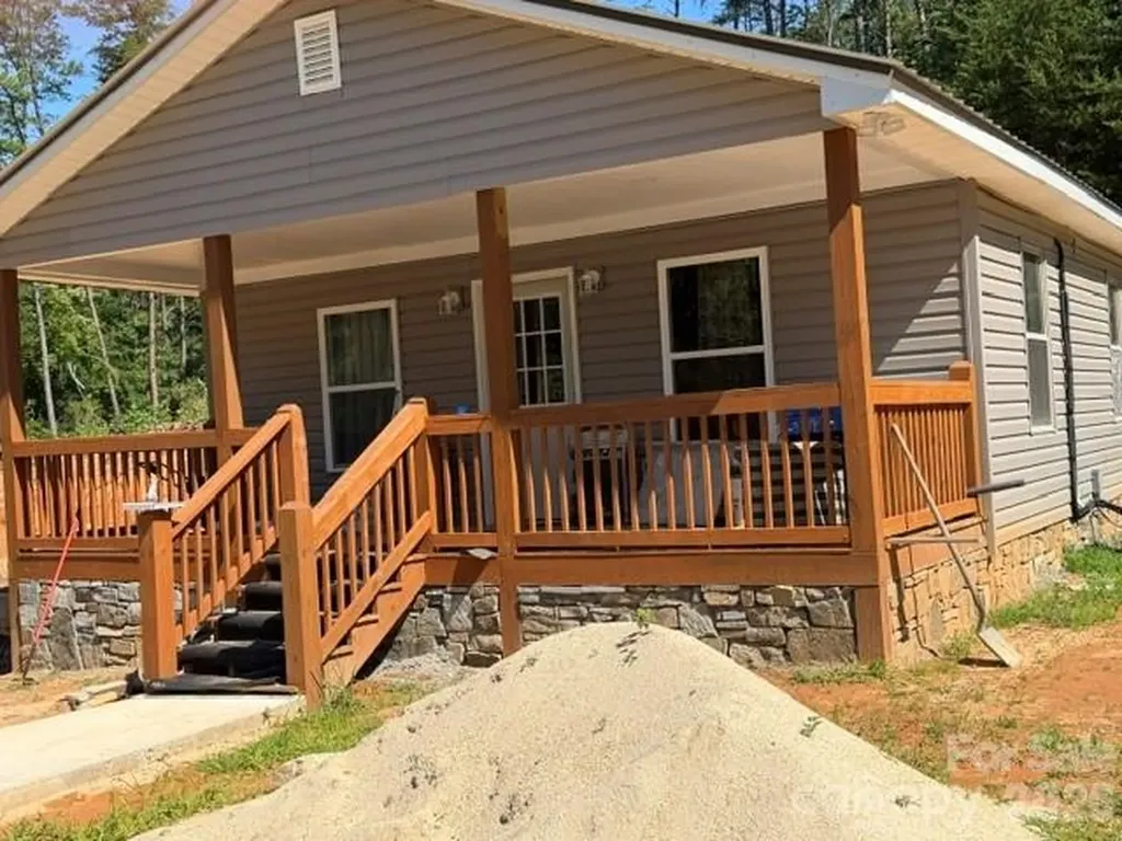291 Mcginnis Way Old Fort NC 28762