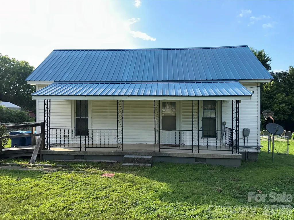 175 Grove Street Cooleemee NC 27014